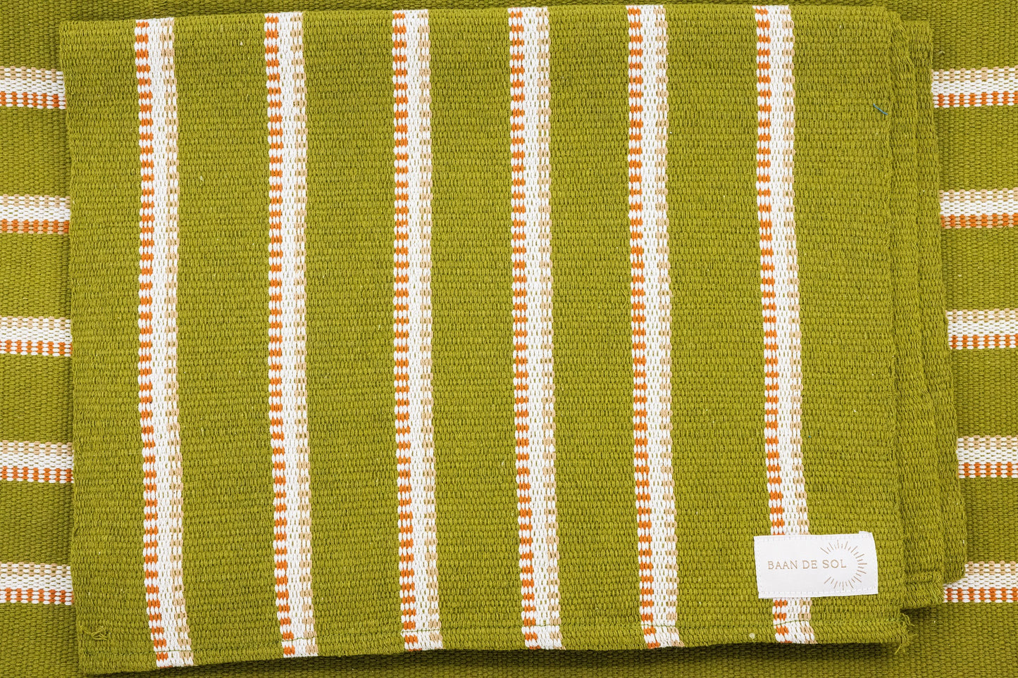 Baan de Sol: NeaNea Table Runner
