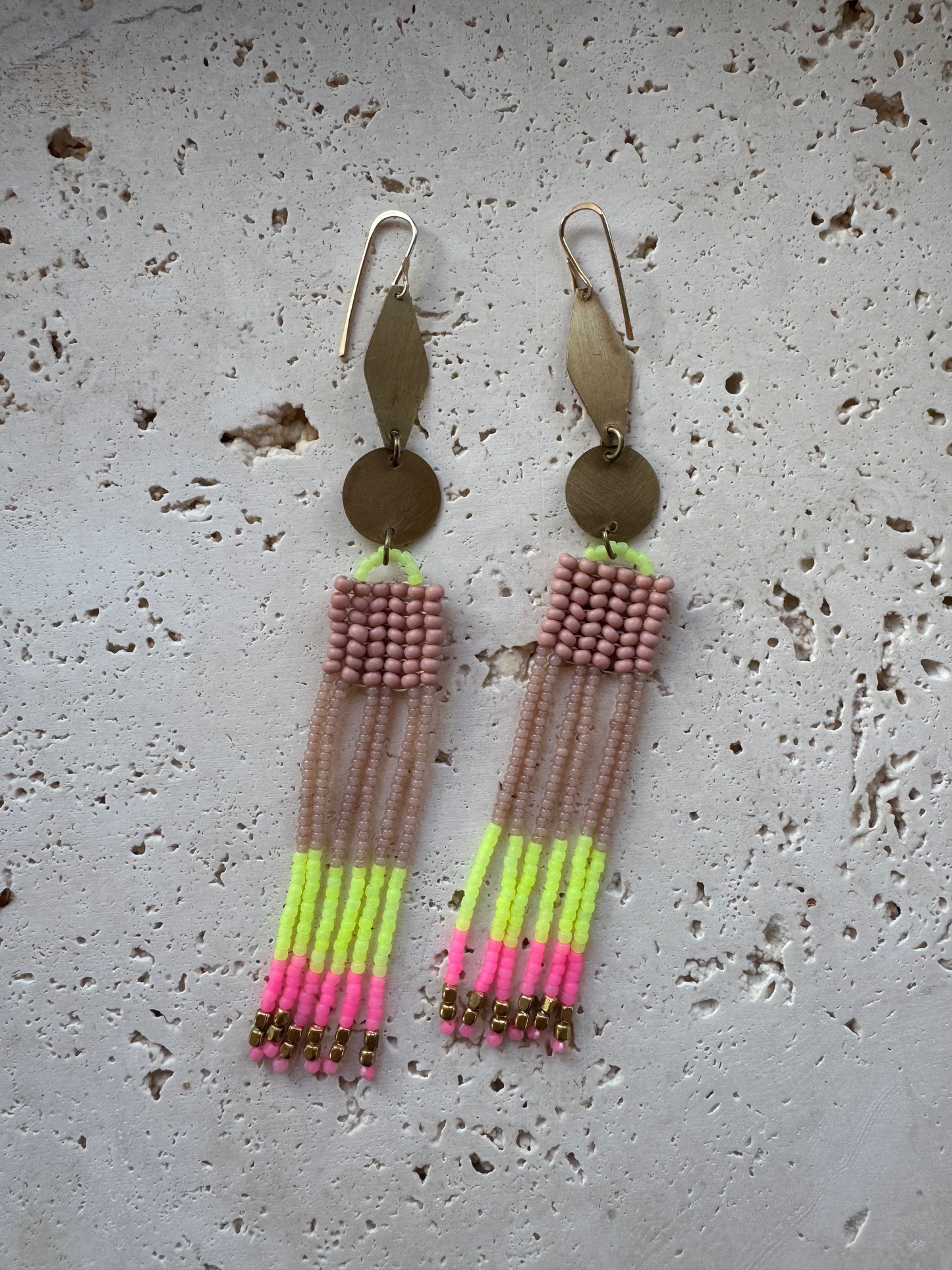 Lynx / Pale Pink + Hot Yellow + Hot Pink