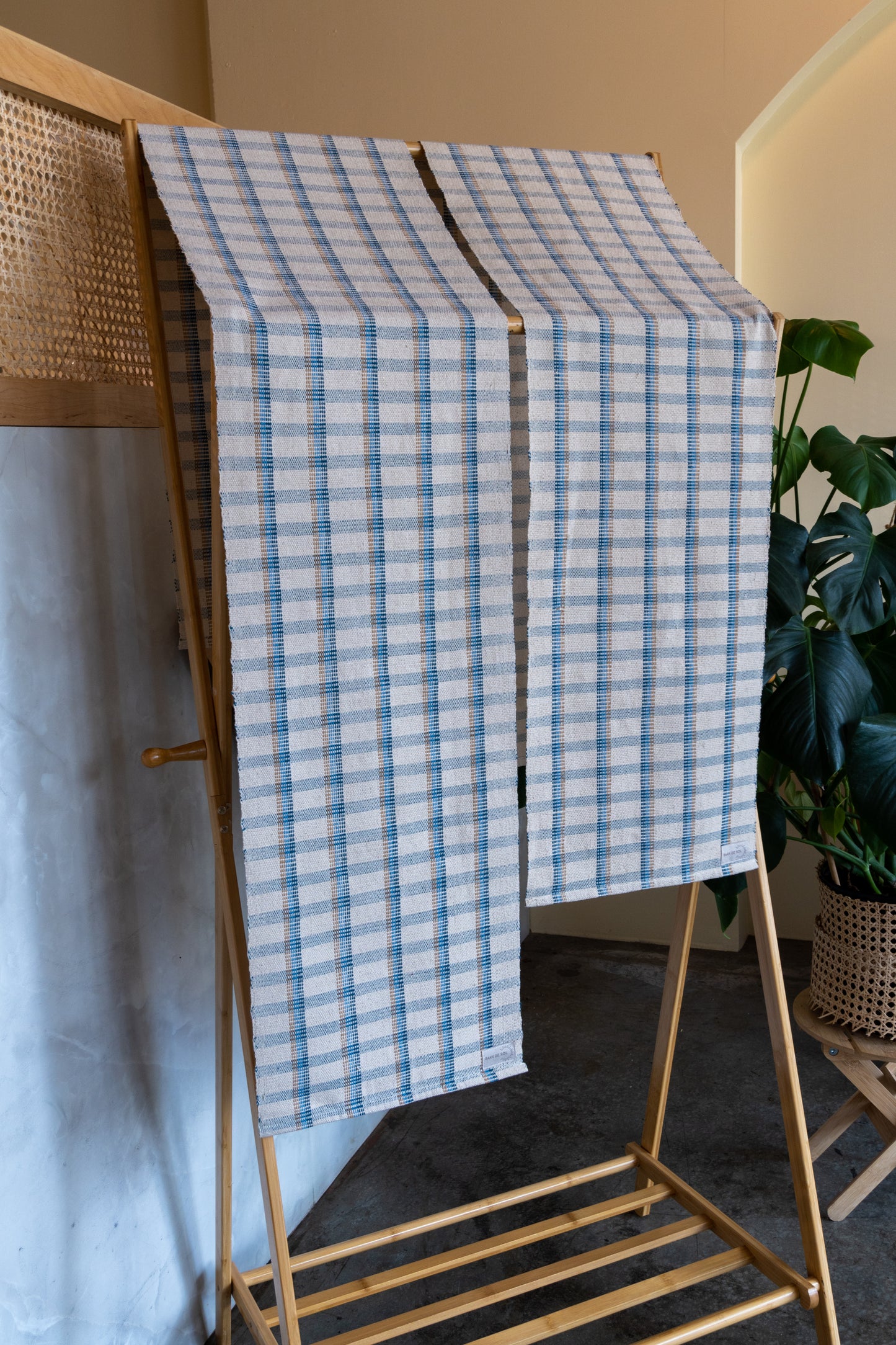 Baan de Sol: NeaNea Table Runner