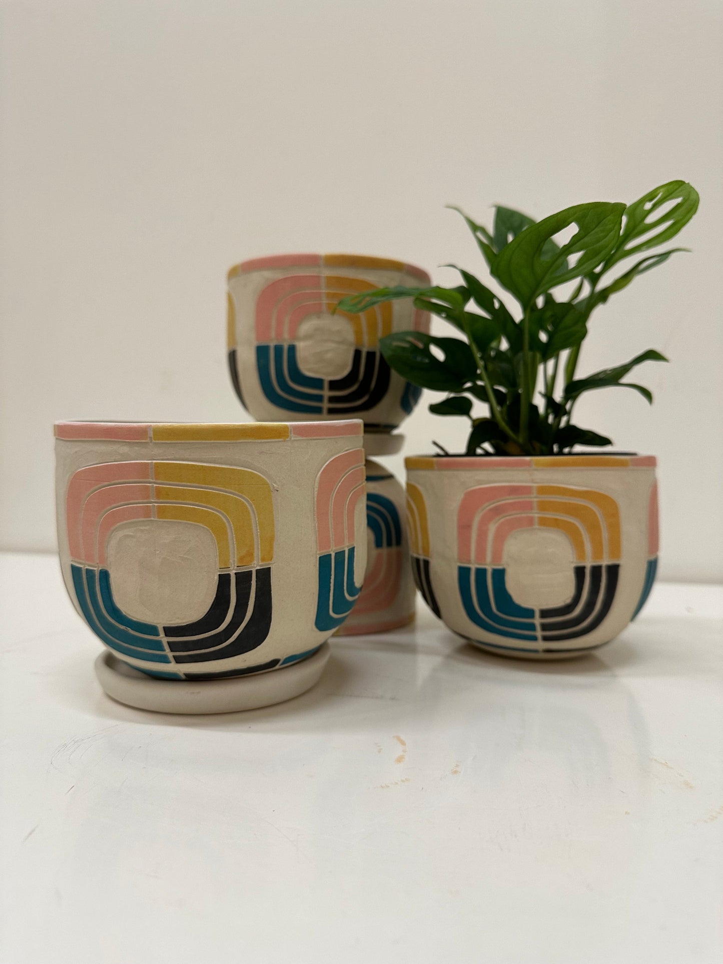 Niko Far West - Tesseris Planter - 5"