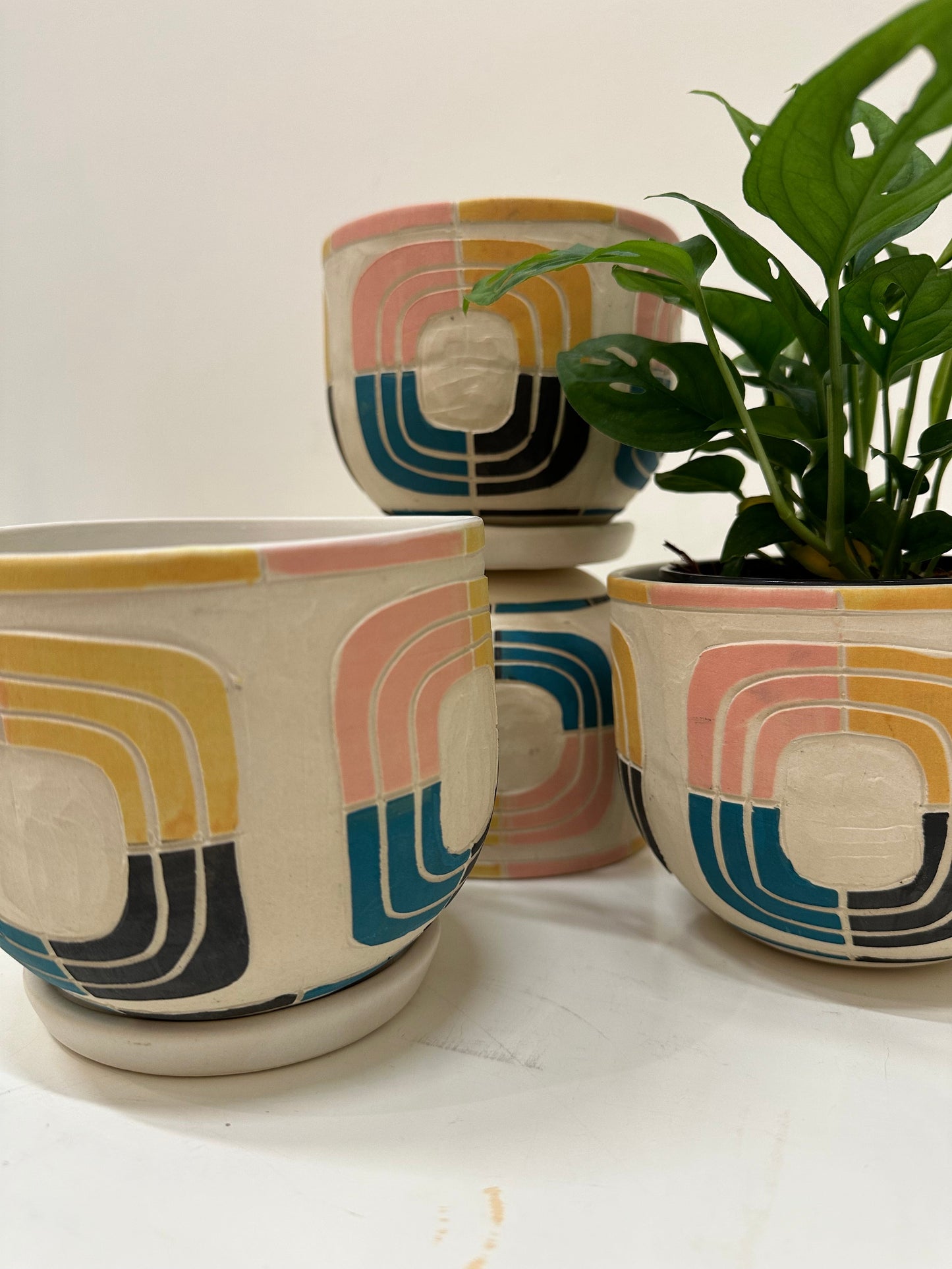 Niko Far West - Tesseris Planter - 5"