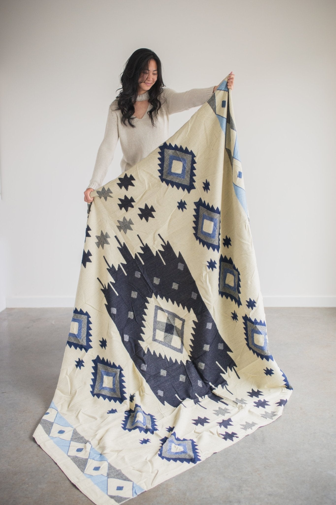 Ecuadorian Blanket Blue - Modern Myth Decor