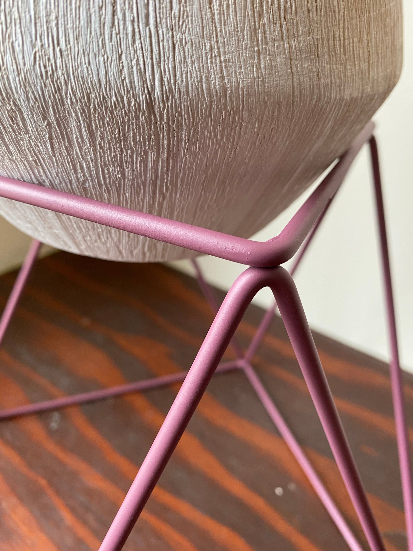 Tri Quad 22" Plant Stand