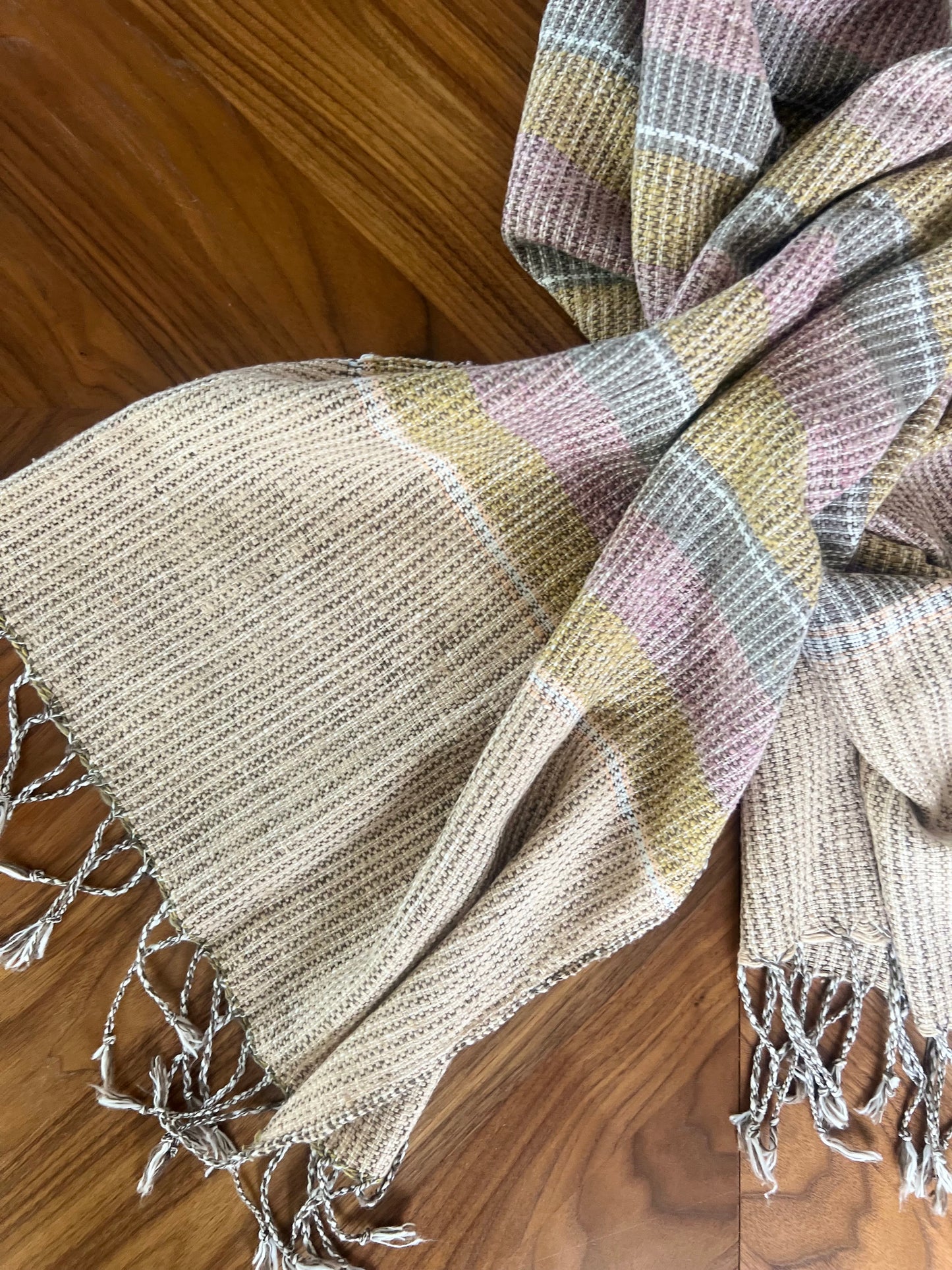 Baan de Sol Handspun Scarves