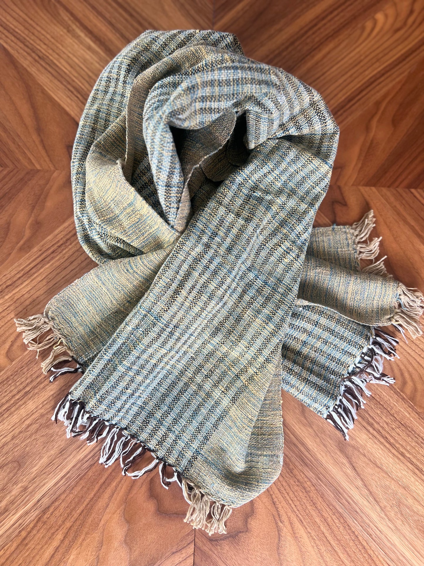 Baan de Sol Handspun Scarves