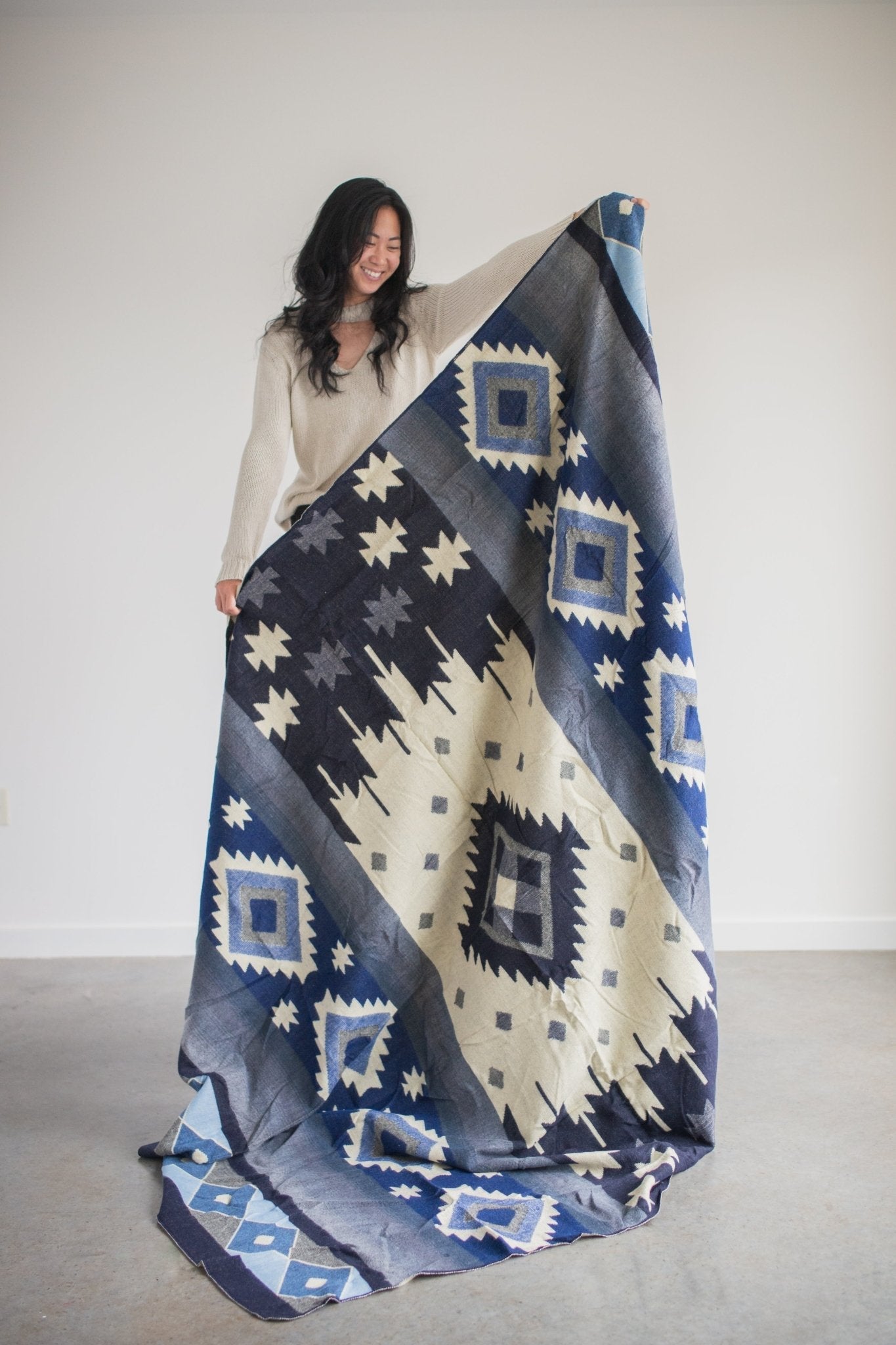Ecuadorian Blanket Blue - Modern Myth Decor